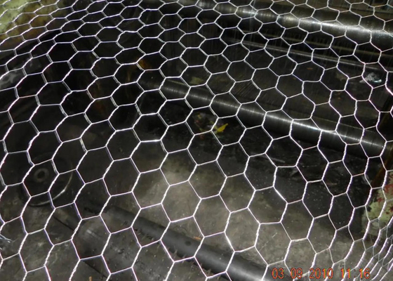 Galvanized Weave 0.7mm Metal Hexagon Mesh 1"X 1" Bwg22